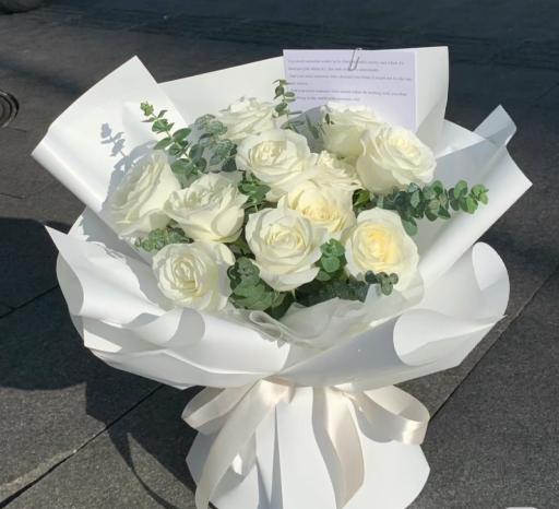 Silent Love 静谧之爱 - https://hitpay-production.s3.ap-southeast-1.amazonaws.com/products/silent-love-58-68681d6646b2e.jpeg