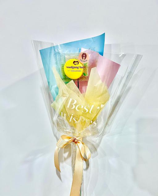 Freeze Dried Bacaron Bouquet - image 4