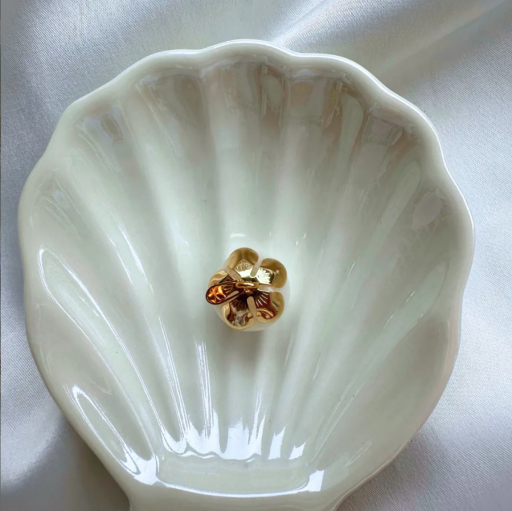 Tulip Pearl-Shaped Pendant - image 5