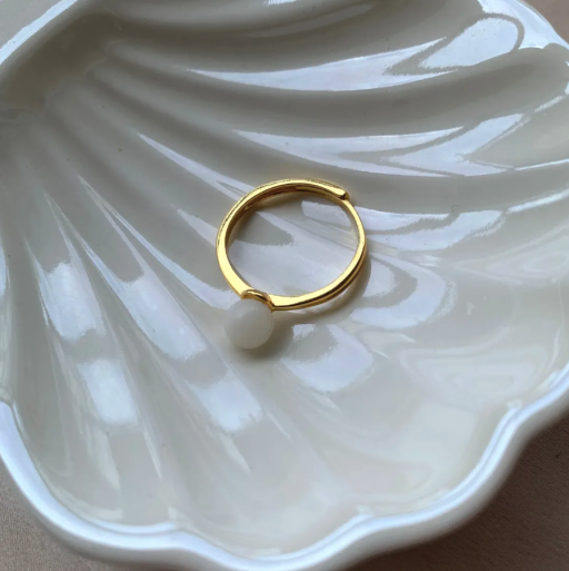 Victoria Minimalist Ring - image 2