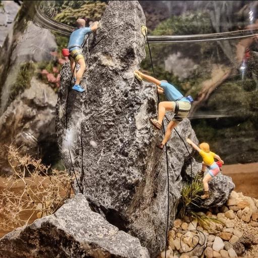 Diorama (Miniature land) Lamp - image 5