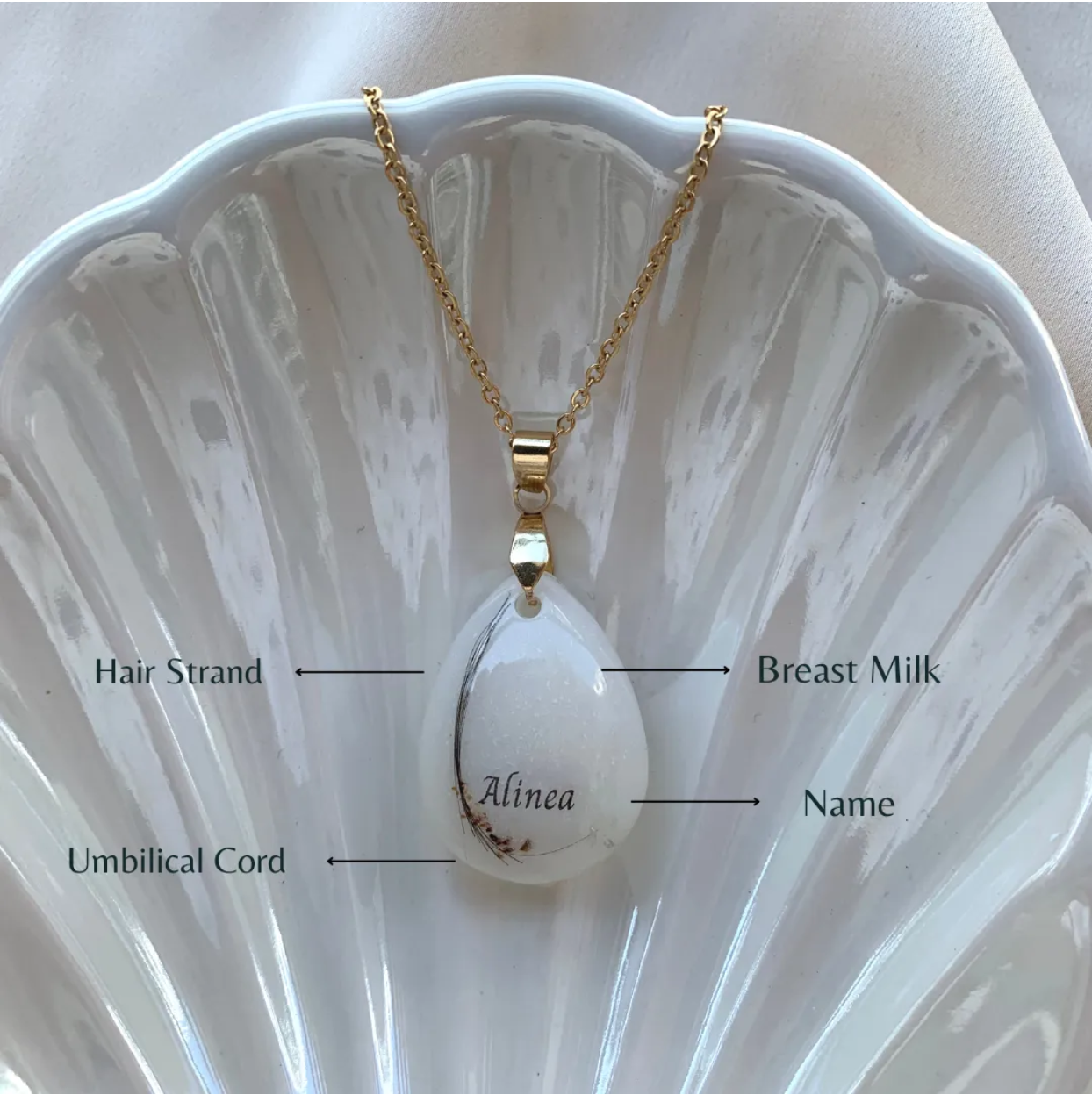 Sofie Basic Water Drop Pendant